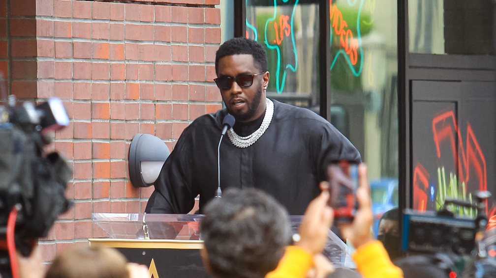 Elkezdődött P. Diddy ügyének tárgyalása – súlyos vádakkal néz szembe