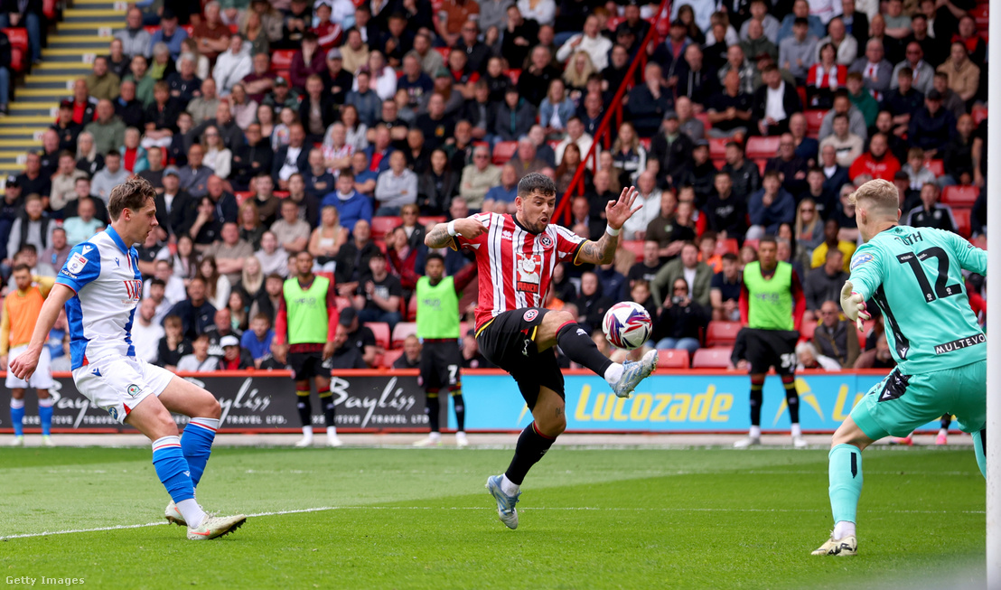 Az utolsó játéknapon, a Sheffield United elleni mérkőzésen