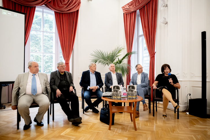 Sós Csaba, N. Pál József, Hargitay András, Tóth Ákos és Csurka Gergely