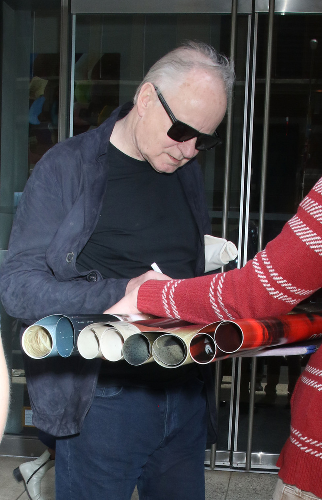 A 73 éves Stellan Skarsgård New Yorkban lépett utcára