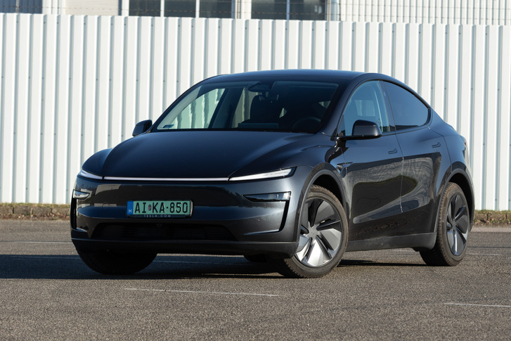 A világ legeladottabb új autója, a Tesla Model Y - Fotó: Jakusovszky Kristóf/Totalcar