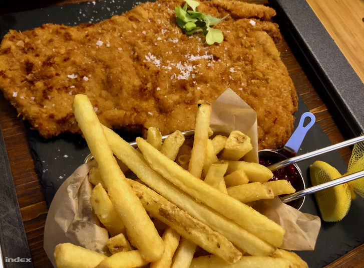 Tejes borjú bécsi