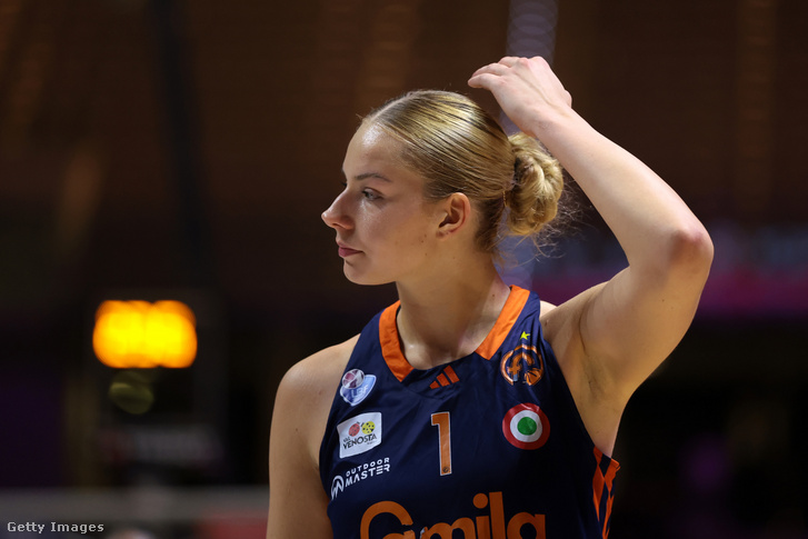 Juhász Dorka