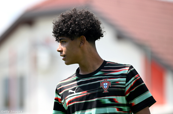 Cristiano Ronaldo legidősebb fia bemutatkozott a portugál U15-ös válogatottban
