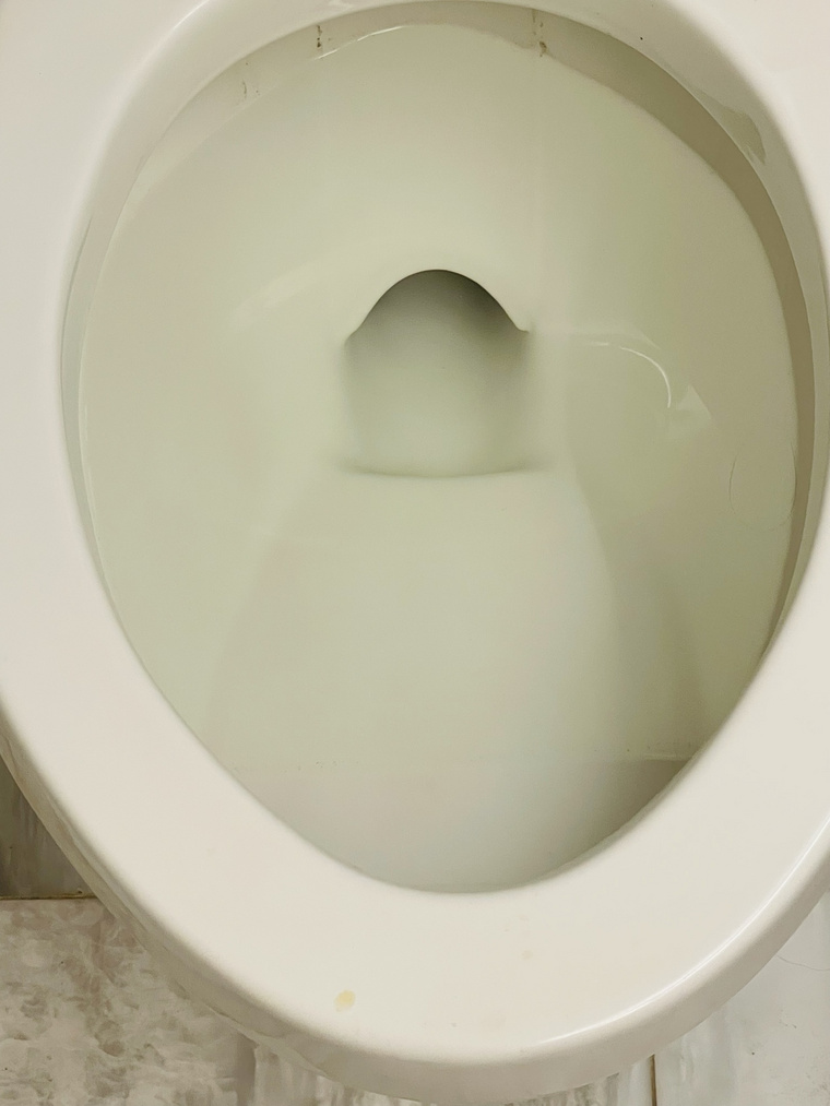 Amerikában ugyanis teljesen más típusú vécét használnak, mint amit Európában megszoktunk. (Fotó: Ring Tamás)