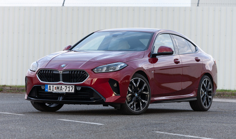 Utálnom kéne, de nem&nbsp;hagyja