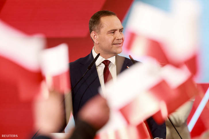 Karol Nawrocki 2025. május 18-án Lengyelországban