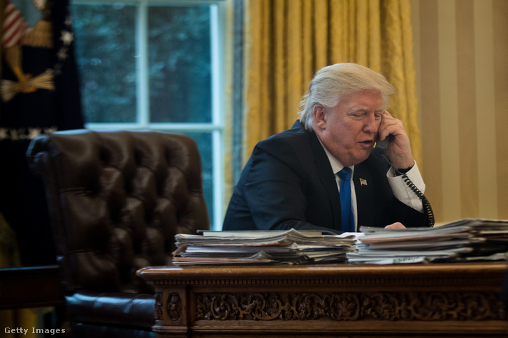 Donald Trump 2017. január 28-án