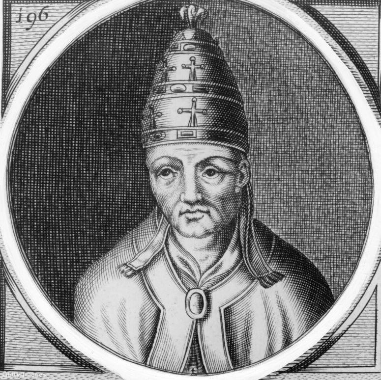 XII. Benedek pápát véletlenül választották meg 1334-ben, amikor a konklávé próbaszavazása során egy „esélytelen” jelöltre leadott voksokból váratlanul többség született, ami hivatalossá tette megválasztását.