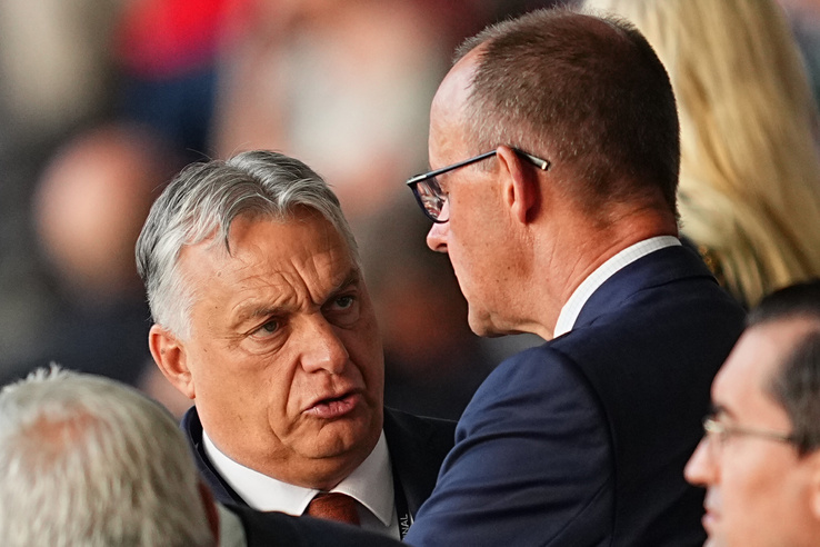 Ki oktat kit? – Merz nem fog finomkodni Orbánnal