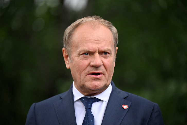 Donald Tusk 2025. május 16-án