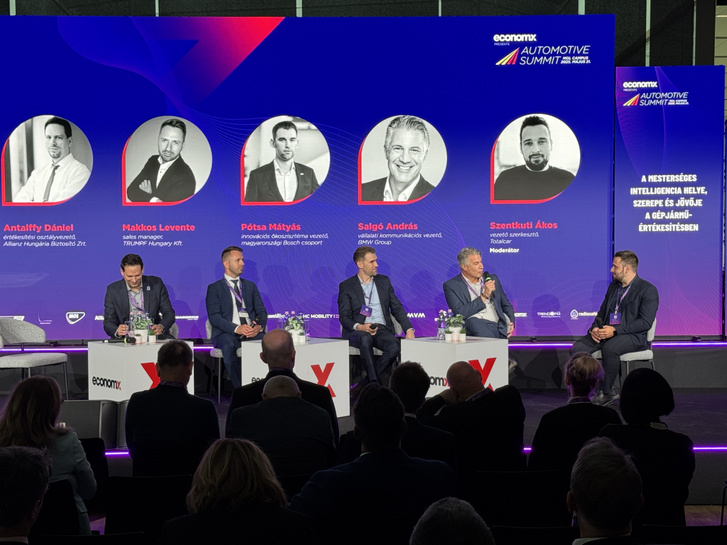 Antalffy Dániel, Makkos Levente, Pótsa Mátyás, Salgó András és Ákos az Automotive Summiton