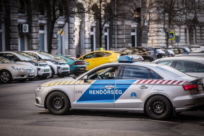 Brutális tempót mértek az Árpád hídon, 70 helyett 134-gyel száguldott egy autós