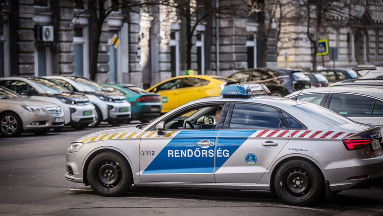 Brutális tempót mértek az Árpád hídon, 70 helyett 134-gyel száguldott egy autós