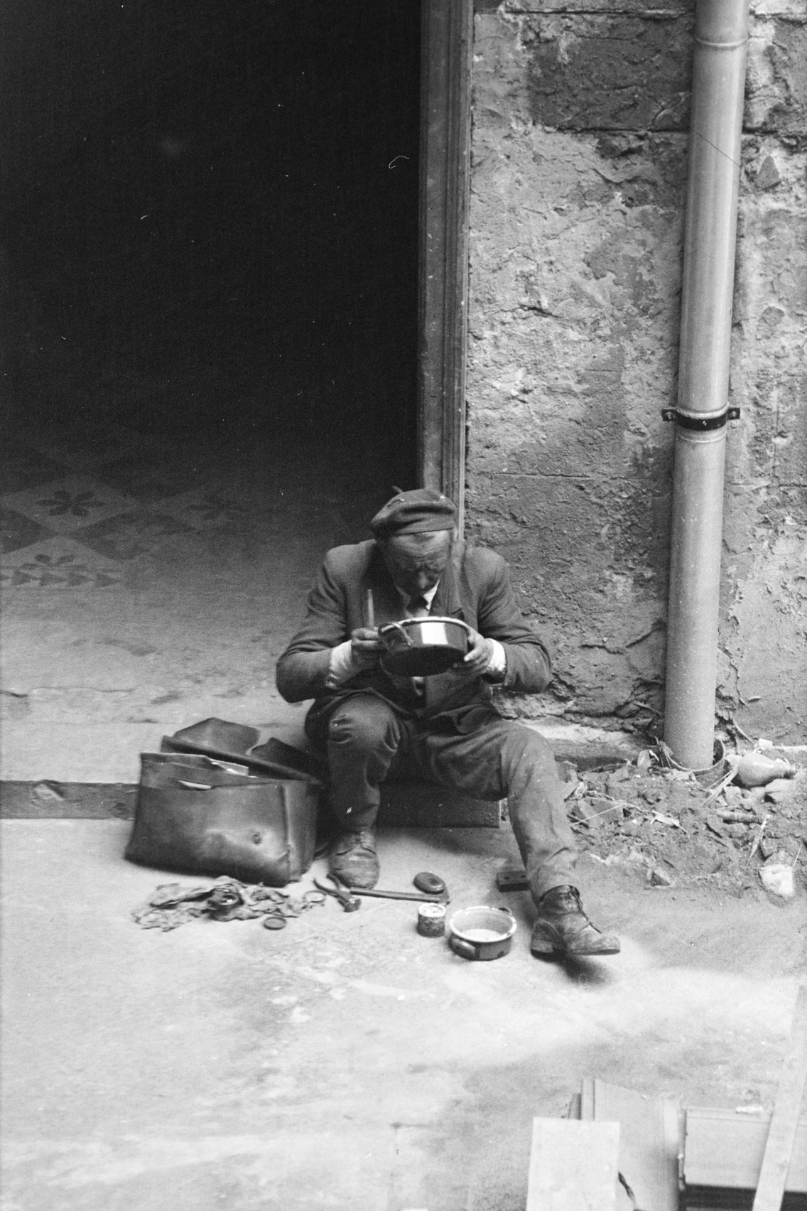 Munkában a drótostót (1970)