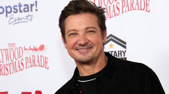 Jeremy Renner a túlvilágon járt a hókotrós balesete után