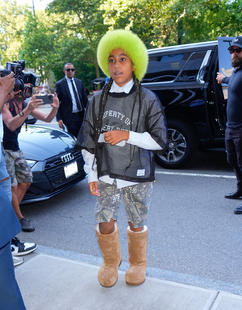 Kim Kardashian és Kanye West elsőszülött gyermeke, North West mindössze 11 éves éves, azonban már most látszódik, hogy örökölte szülei extravagáns stílusát