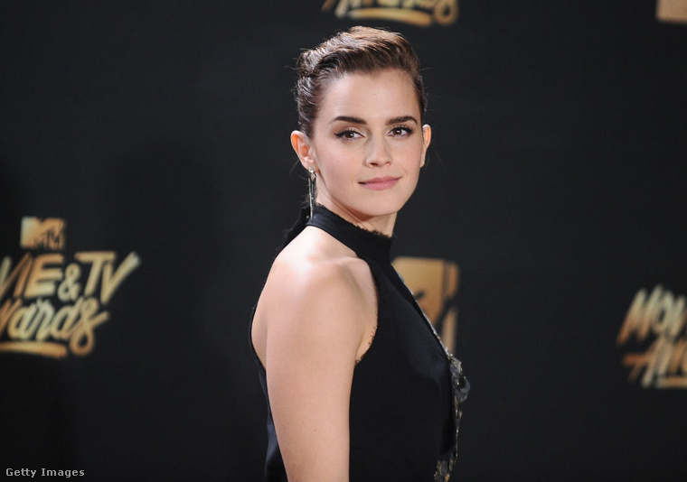 Emma Watson – Hermione tejfogait a forgatáson vesztette elA Harry Potter-filmek forgatása alatt a fiatal Emma elveszítette pár tejfogát, amit műfoggal kellett pótolni, hogy Hermione mosolya mindig tökéletes maradjon a vásznon.