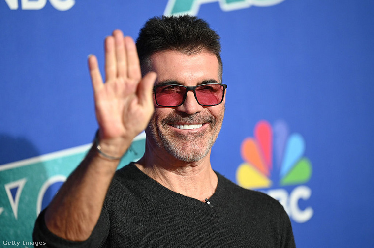Simon Cowell – A legfehérebb fogak tévéképernyőn&nbsp;A Britain’s Got Talent zsűritagjának fogai annyira fehérek, hogy sokan gyanítják: nem teljesen természetesek