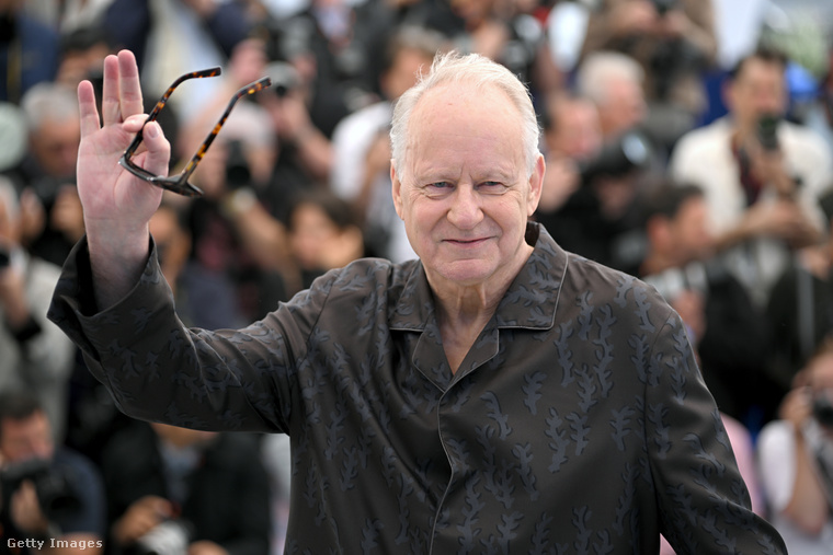 Hollywoodban sok minden divat, de az nem gyakori, hogy egy sztár a „László”, az „István” vagy épp az „Imre” név mellett dönt