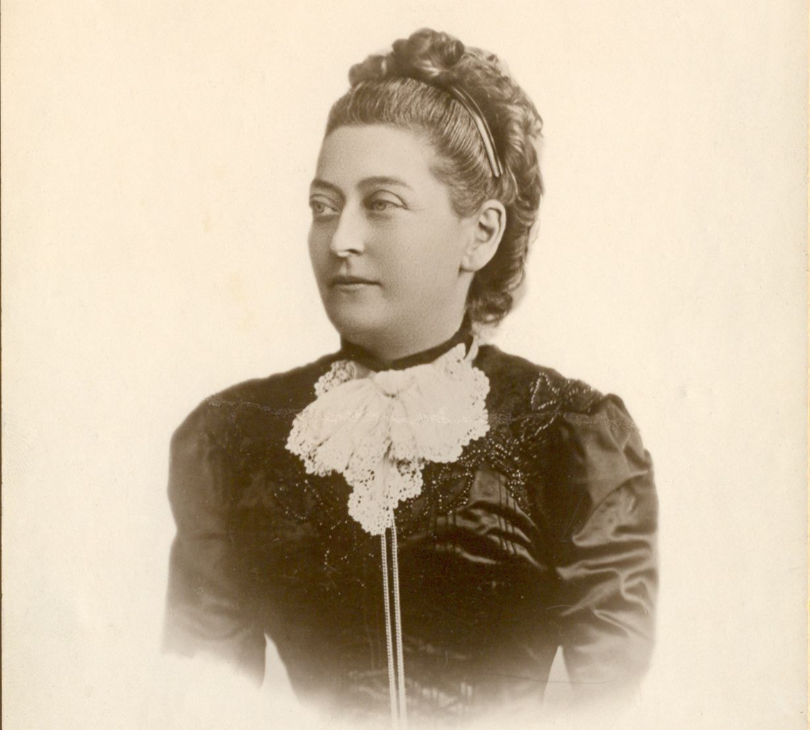 Hugonnai Vilma