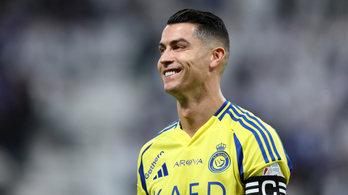 A FIFA-nál és Szaúd-Arábiában is örülhetnek: Ronaldo úgy távozik, hogy mégis marad