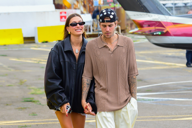Hailey és Justin BieberKevesen számítottak arra, hogy miután Justin Bieber és Selena Gomez ismét szakítottak, az énekes gyorsan tovább lép, és pár hónapon belül megházasodik