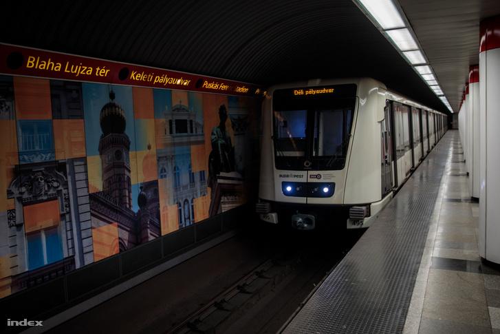 A 2-es metró 2022. május 5-én