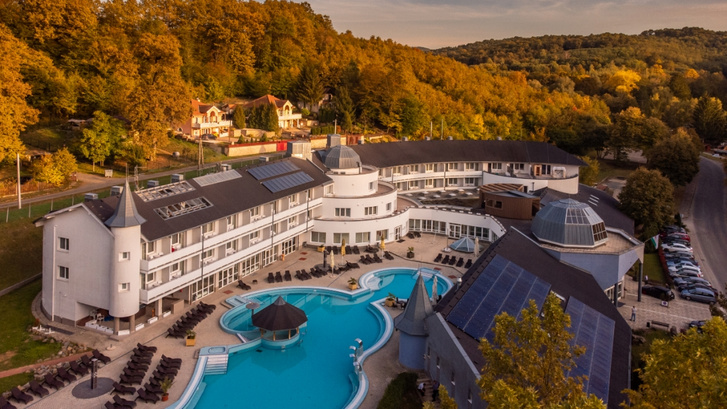 Ambient Hotel