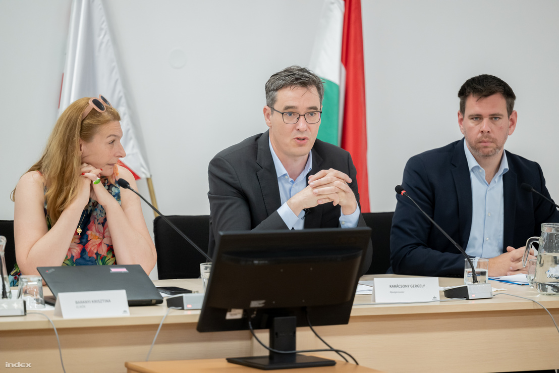 Baranyi Krisztina, Karácsony Gergely és Vitézy Dávid