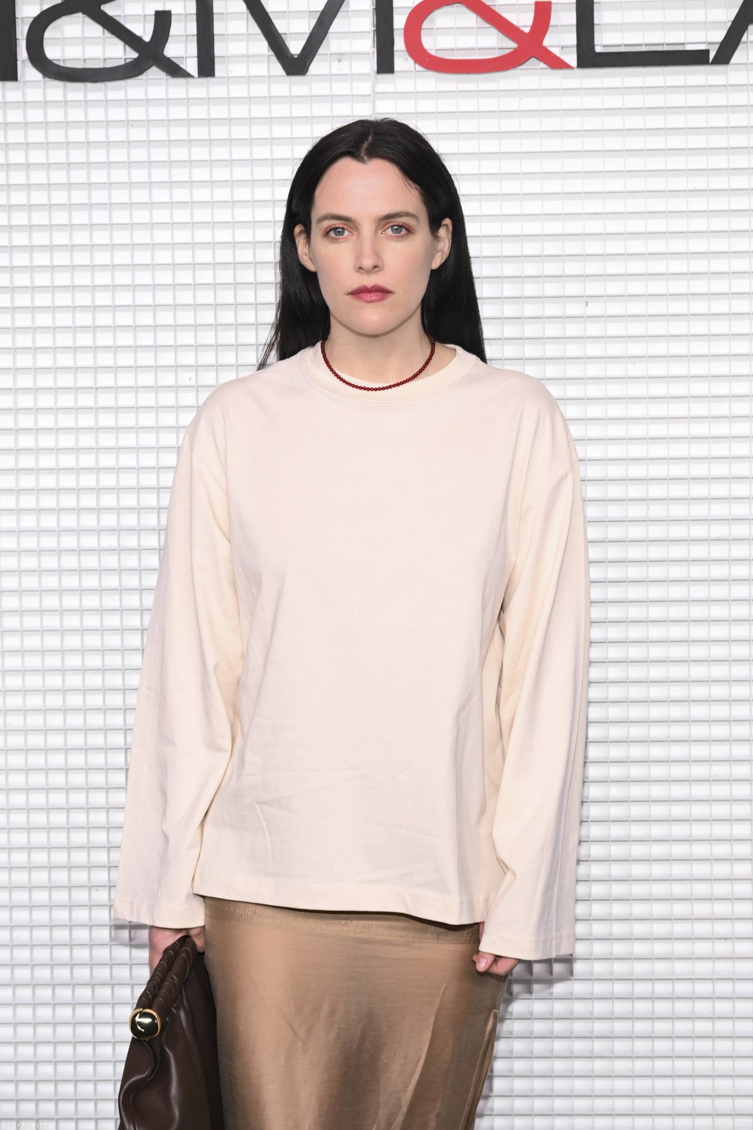Riley Keough idén lett 36 éves. Több lábon is áll, a modellkedés az egyik fő tevékenysége.