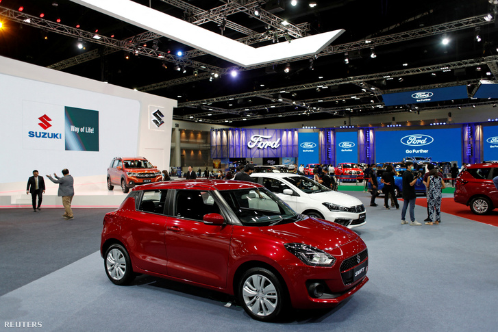 Suzuki Swift a 41. Bangkoki Nemzetközi Autószalon médianapján a thaiföldi Bangkokban 2020. július 14-én