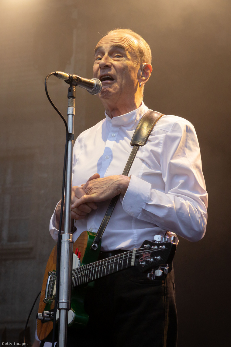 Francis Rossi ma már inkább a szólókoncerteket részesíti előnyben, mert azokat kevésbé érzi megterhelőnek. (Fotó: Frank Hoensch / Getty Images Hungary)