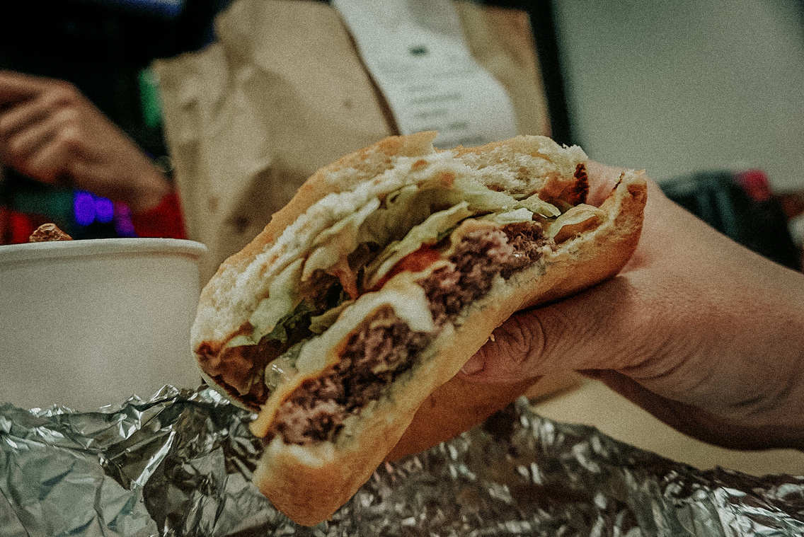 Simon's Burger