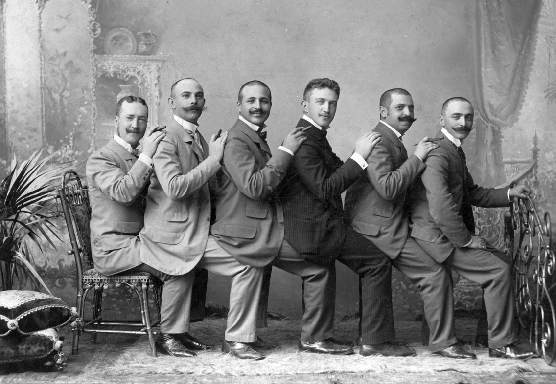 Megtaláljátok, ki a kakukktojás?