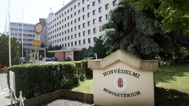 Egyelőre mégsem kaphatja meg a „hősi juttatást” az&nbsp;újdörögdi gránátbalesetben megsérült tisztviselő
