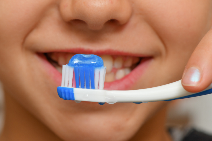 Veszélyes lehet a fluoridos fogkrém?