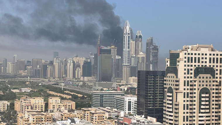 Hatalmas lángokkal égett egy 67 emeletes dubaji felhőkarcoló