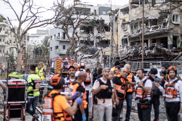 Iráni rakétazápor zúdult Tel-Avivra és&nbsp;Haifára, többen meghaltak Izraelben