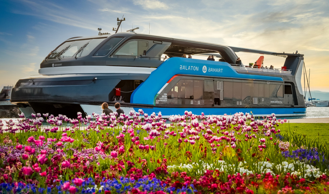 Balaton katamarán Siófok