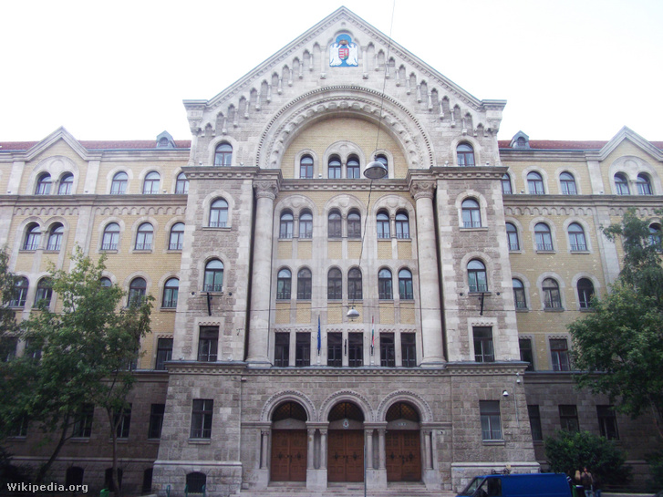 Első devizahiteles pernyertes