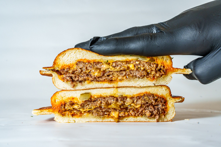 Végre egy burger, amit maszatolás nélkül is meg lehet enni