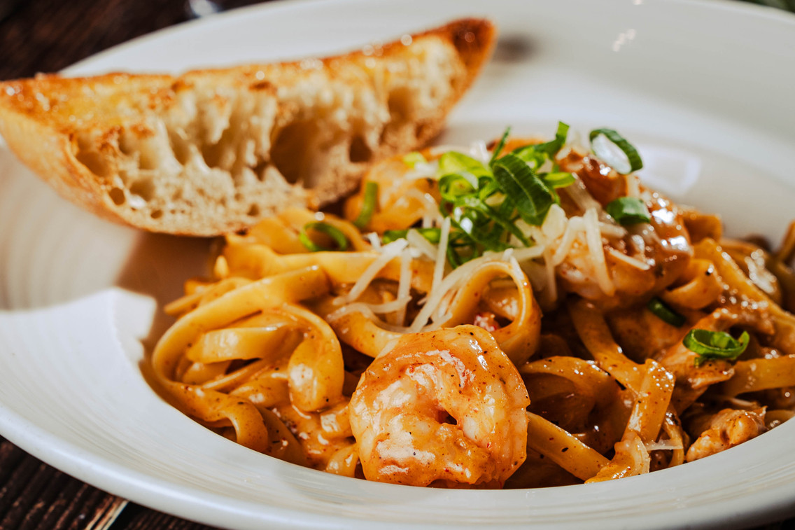 Cajun-shrimp-chicken-pasta