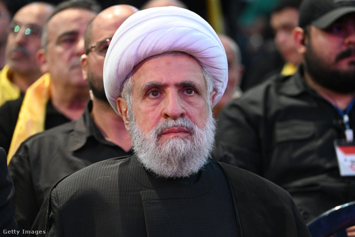 Naim Kassem, a Hezbollah főtitkára Bejrútban, Libanonban 2024. augusztus 6-án