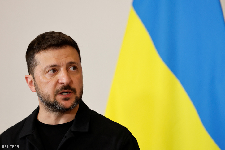 Volodimir Zelenszkij ukrán elnök sajtótájékoztatón Bécsben, 2025. június 16-án