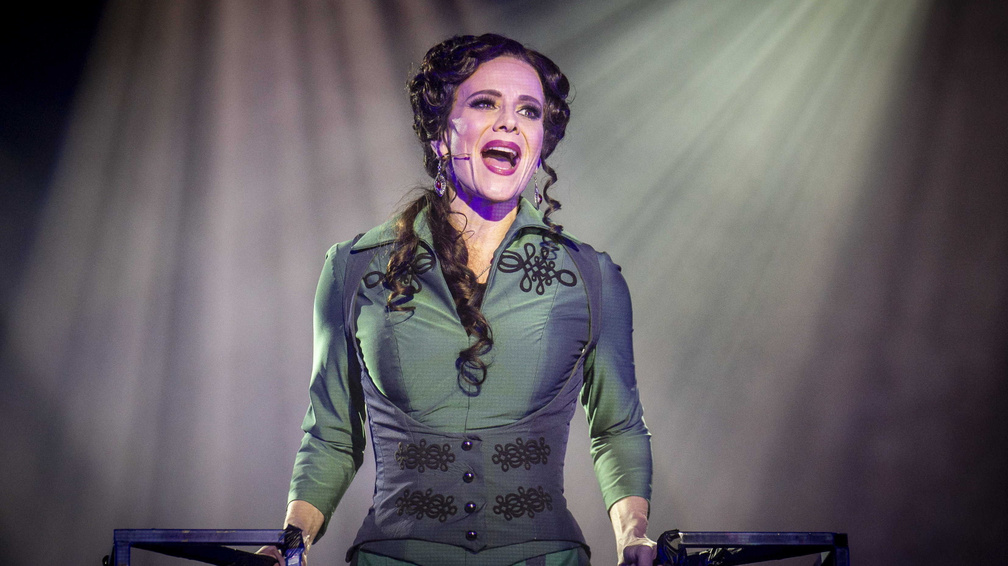 Polyák Lilla élete teljesen megváltozott: a musicalsztárból boltvezető-helyettes eladó lett Kanadában