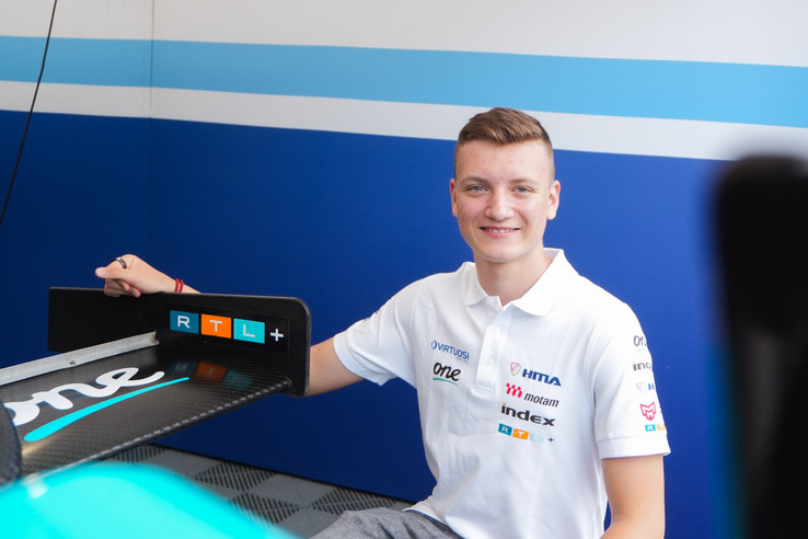 A Formula–1 a 16 éves Molnár Martin célja: komoly támogatást kap hozzá
