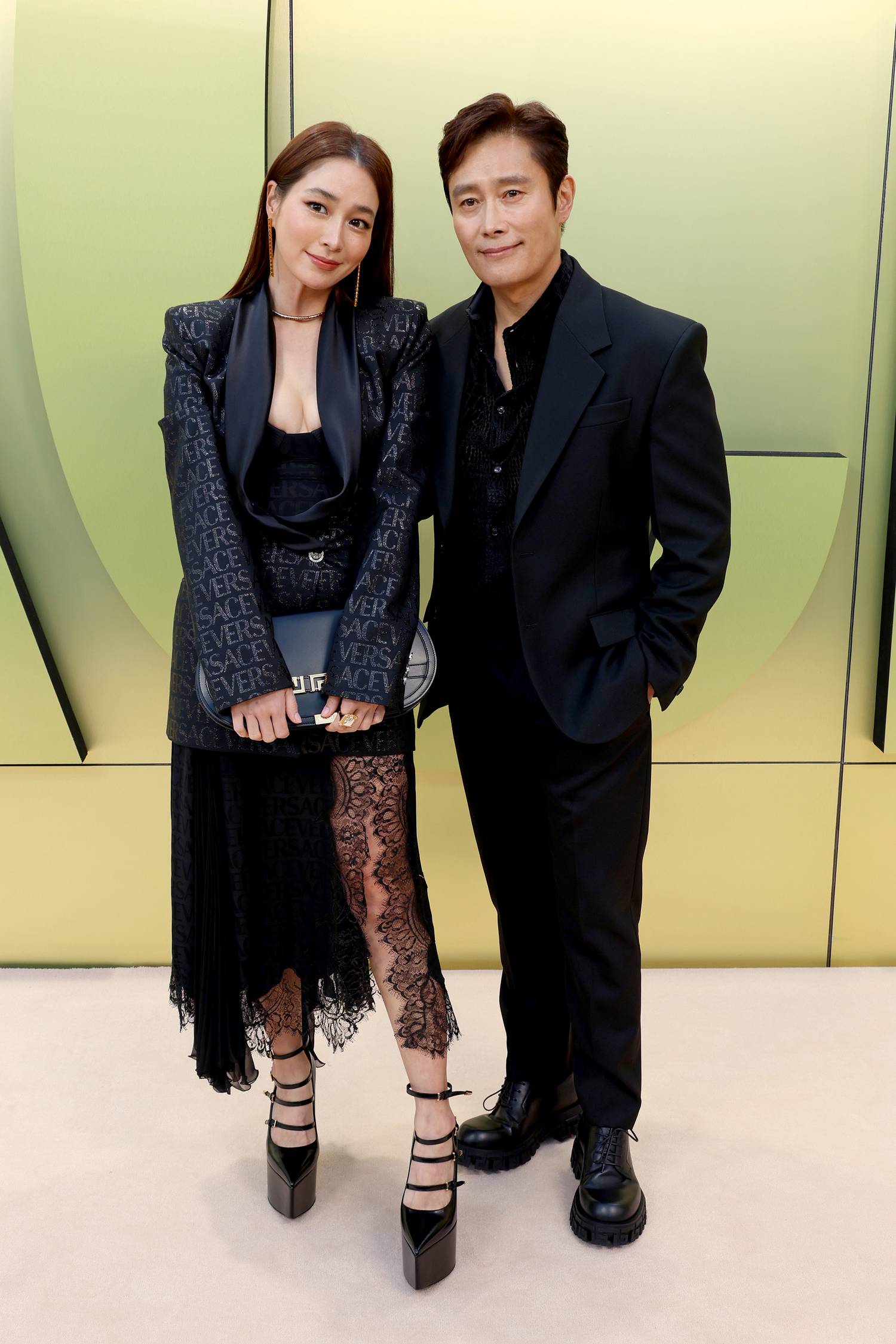 Lee Byung-hun és Lee Min-jung 2013-ban házasodtak össze.