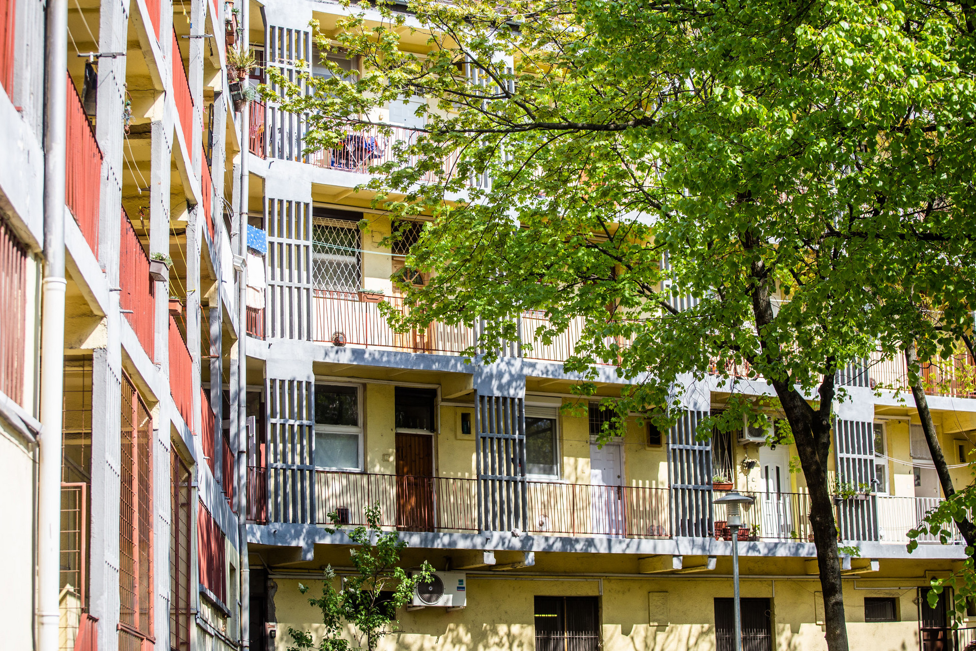 szocreal-epuletek-220420-majorkata-114