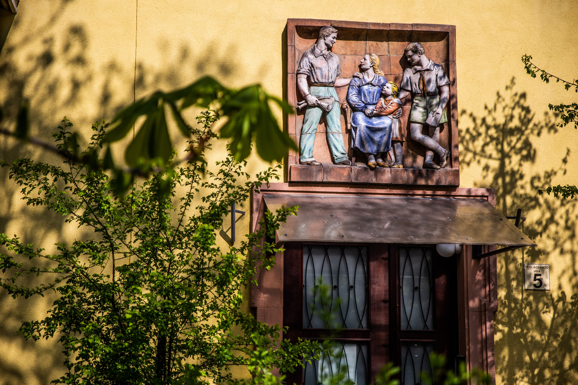 szocreal-epuletek-220420-majorkata-131